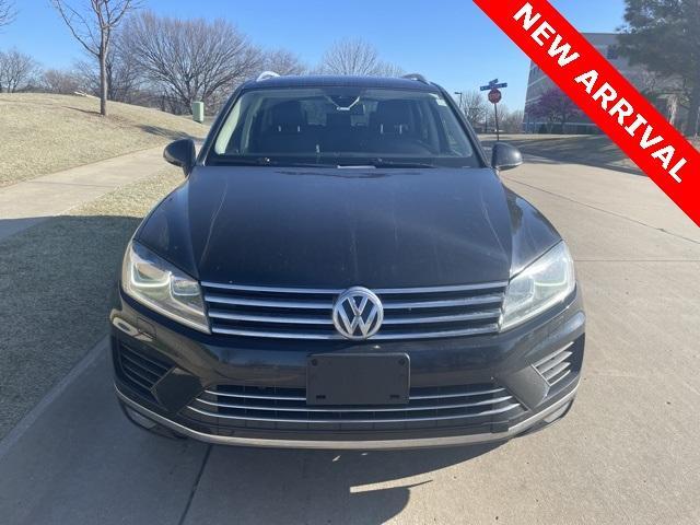 used 2016 Volkswagen Touareg car, priced at $12,500