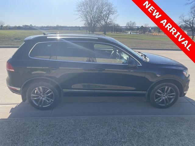 used 2016 Volkswagen Touareg car, priced at $12,500