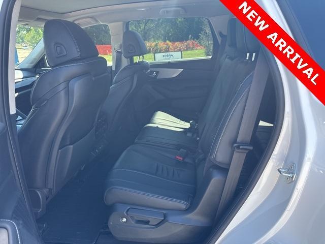 used 2023 Acura MDX car, priced at $41,500