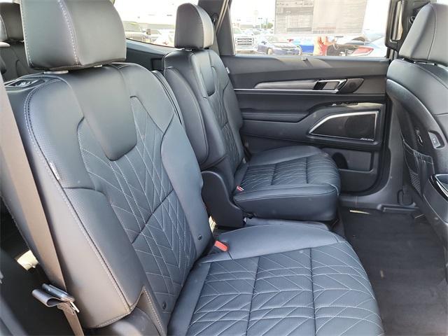 new 2025 Kia Telluride car, priced at $53,290