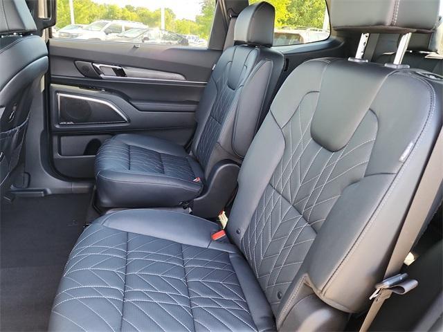 new 2025 Kia Telluride car, priced at $53,290