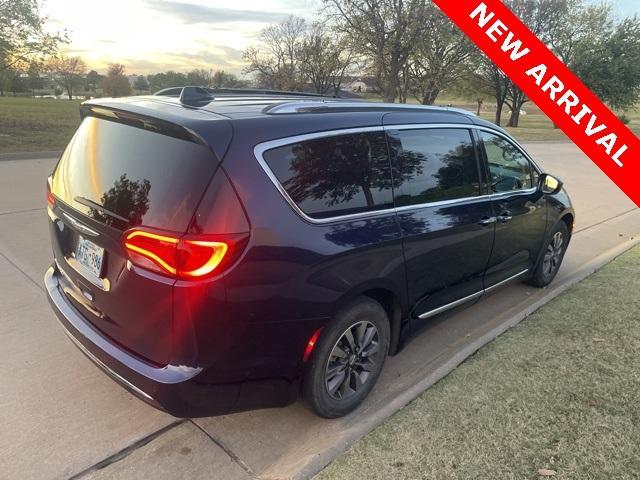 used 2020 Chrysler Pacifica car, priced at $24,500