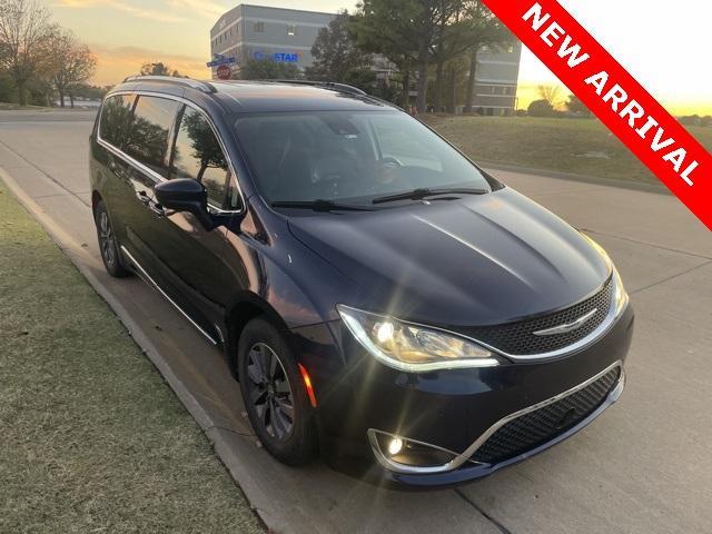 used 2020 Chrysler Pacifica car, priced at $25,000