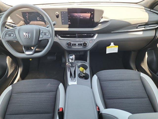 new 2025 Buick Envista car, priced at $25,438