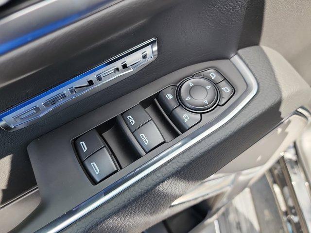 new 2025 GMC Sierra 1500 car, priced at $68,500