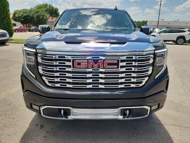 new 2025 GMC Sierra 1500 car, priced at $68,500