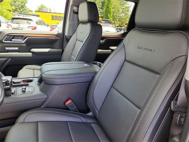 new 2025 GMC Sierra 1500 car, priced at $68,750