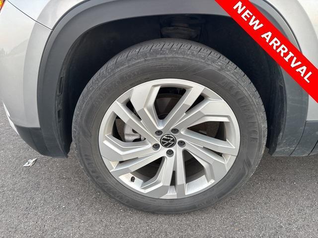 used 2021 Volkswagen Atlas car, priced at $24,000