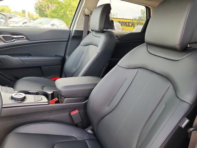 new 2026 Kia Sportage Hybrid car, priced at $34,910