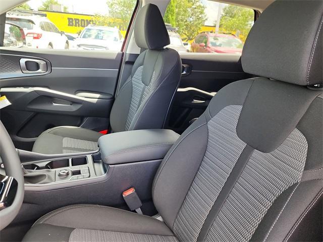 new 2025 Kia Sorento car, priced at $30,024