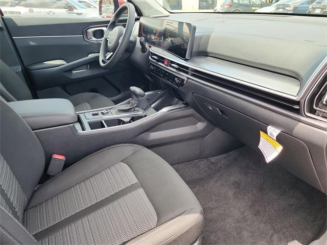 new 2025 Kia Sorento car, priced at $30,024