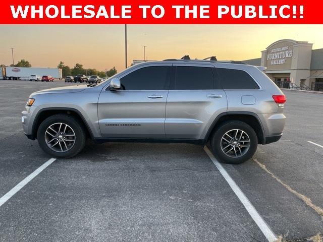 used 2017 Jeep Grand Cherokee car, priced at $12,000