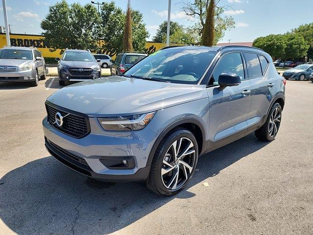 used 2022 Volvo XC40 car, priced at $29,000