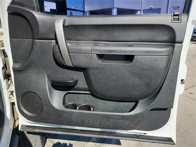 used 2014 Chevrolet Silverado 2500 car, priced at $21,000