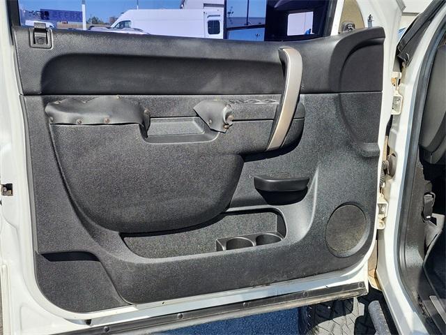 used 2014 Chevrolet Silverado 2500 car, priced at $21,000