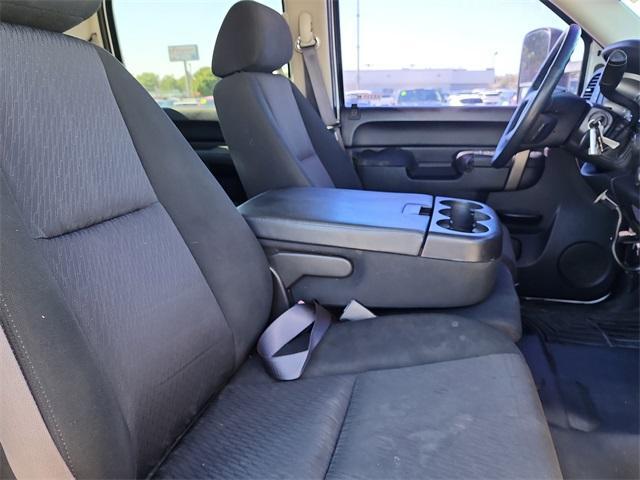 used 2014 Chevrolet Silverado 2500 car, priced at $21,000