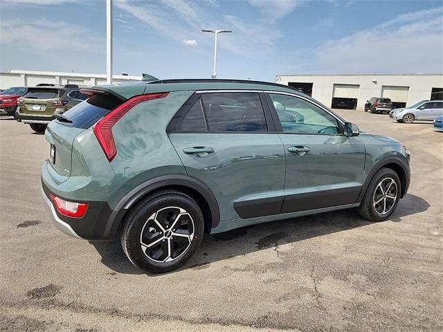 new 2024 Kia Niro car, priced at $28,415