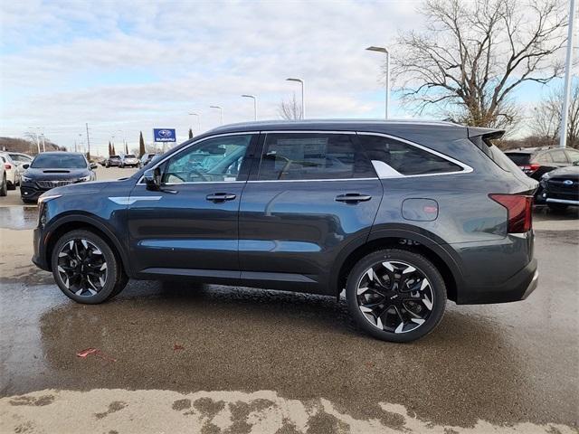 new 2025 Kia Sorento car, priced at $35,609