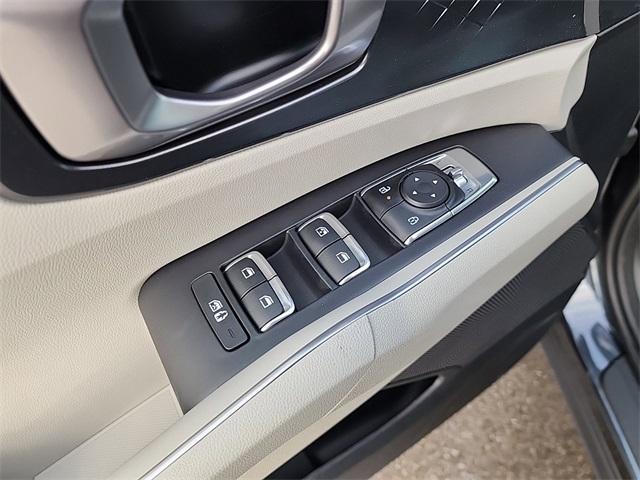 new 2025 Kia Sorento car, priced at $35,609