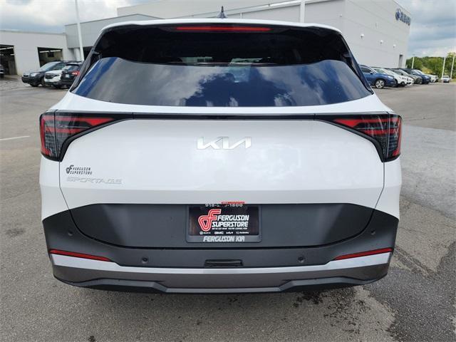 new 2026 Kia Sportage car, priced at $28,605