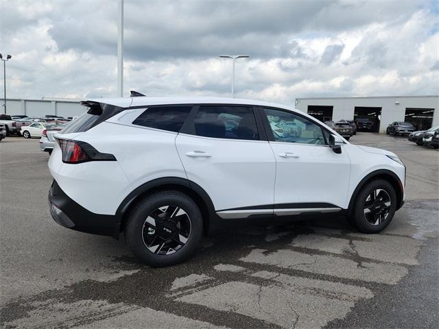 new 2026 Kia Sportage car, priced at $28,605