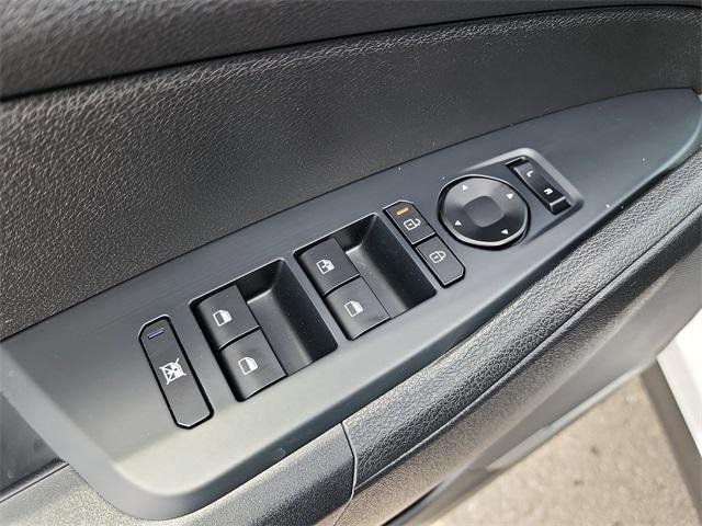 new 2026 Kia Sportage car, priced at $28,605