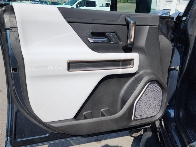 new 2025 GMC HUMMER EV SUV car, priced at $86,020