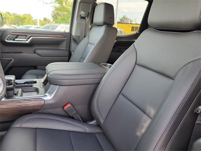 new 2026 GMC Sierra 1500 car, priced at $56,915