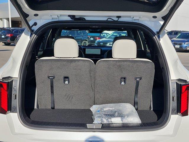 new 2026 Kia Sorento Plug-In Hybrid car, priced at $50,702