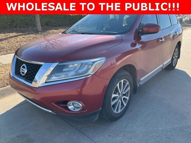 used 2013 Nissan Pathfinder car, priced at $8,000