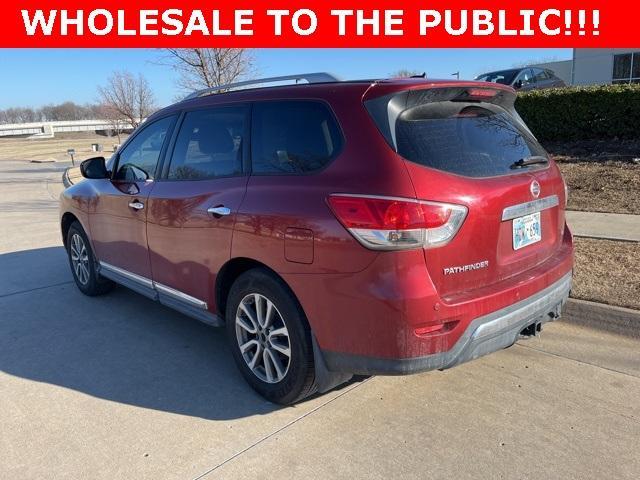 used 2013 Nissan Pathfinder car, priced at $8,000