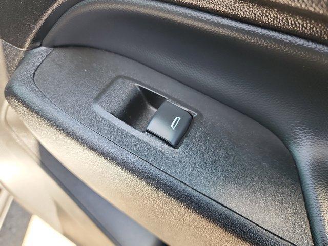 used 2022 Chevrolet Equinox car, priced at $17,500