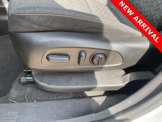 used 2022 Chevrolet Equinox car, priced at $18,000