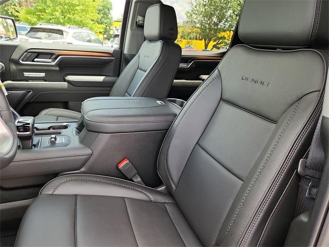 new 2025 GMC Sierra 1500 car, priced at $68,250