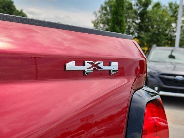 new 2025 GMC Canyon car, priced at $40,125