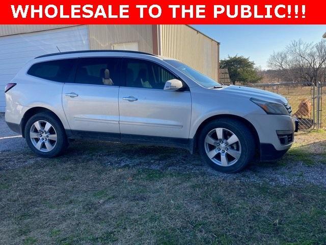 used 2015 Chevrolet Traverse car, priced at $6,000