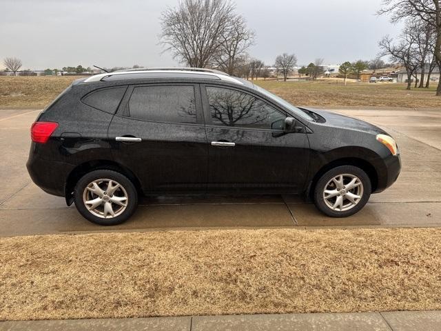 used 2010 Nissan Rogue car, priced at $6,000