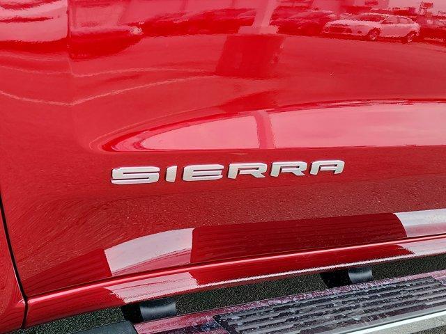 new 2025 GMC Sierra 1500 car, priced at $53,175