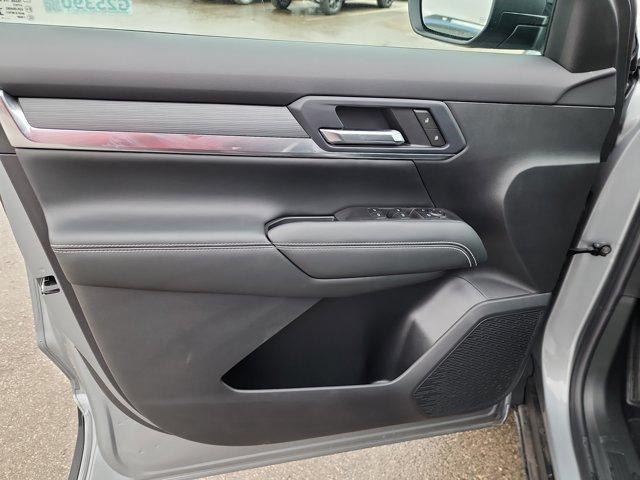 new 2025 GMC Terrain car, priced at $32,942