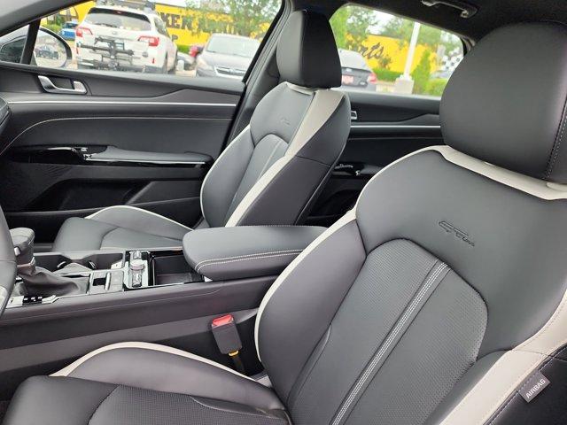 new 2025 Kia K5 car, priced at $26,897