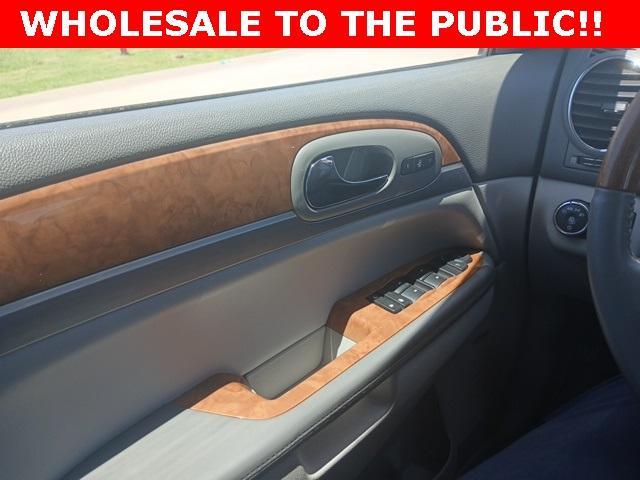 used 2012 Buick Enclave car, priced at $8,000