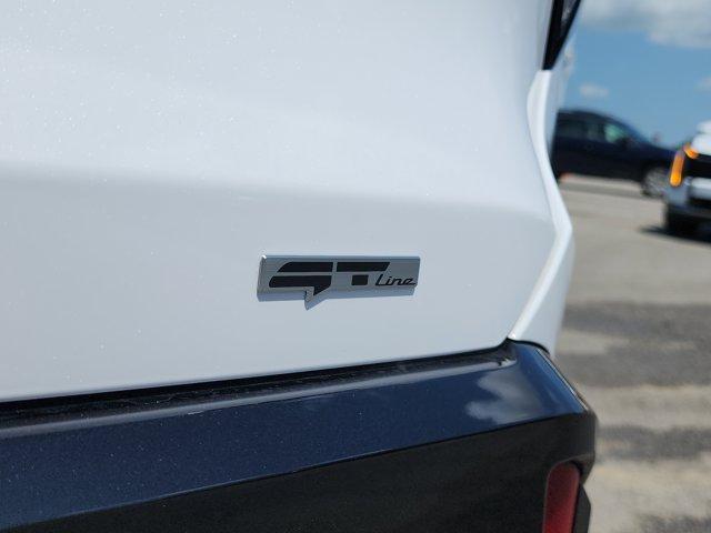 new 2026 Kia EV9 car, priced at $59,985