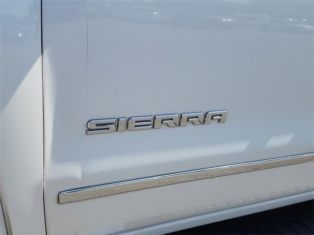 used 2017 GMC Sierra 1500 car, priced at $28,000