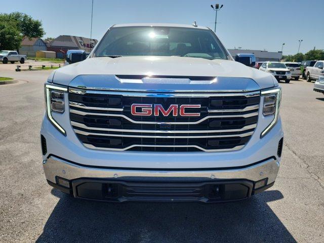 new 2025 GMC Sierra 1500 car, priced at $52,530