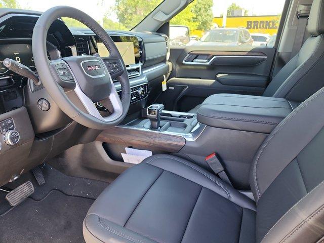 new 2025 GMC Sierra 1500 car, priced at $52,530
