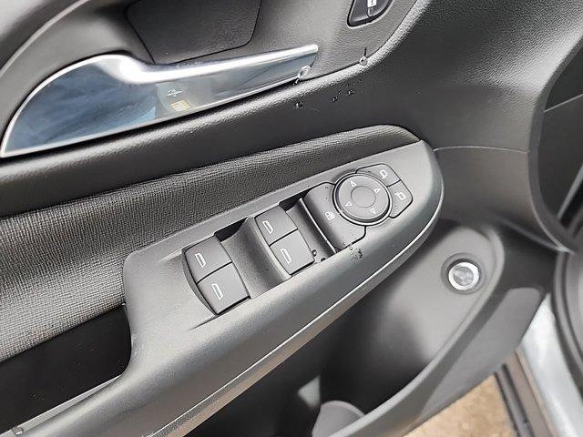 new 2025 Buick Envista car, priced at $26,651