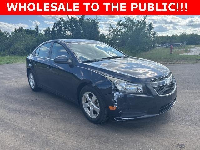 used 2014 Chevrolet Cruze car, priced at $8,500