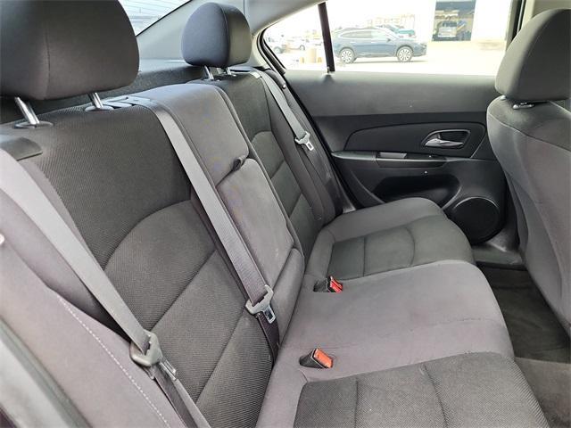 used 2014 Chevrolet Cruze car, priced at $8,000