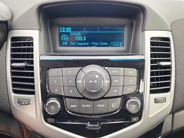 used 2014 Chevrolet Cruze car, priced at $8,500
