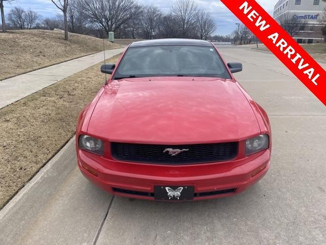 used 2009 Ford Mustang car, priced at $9,500